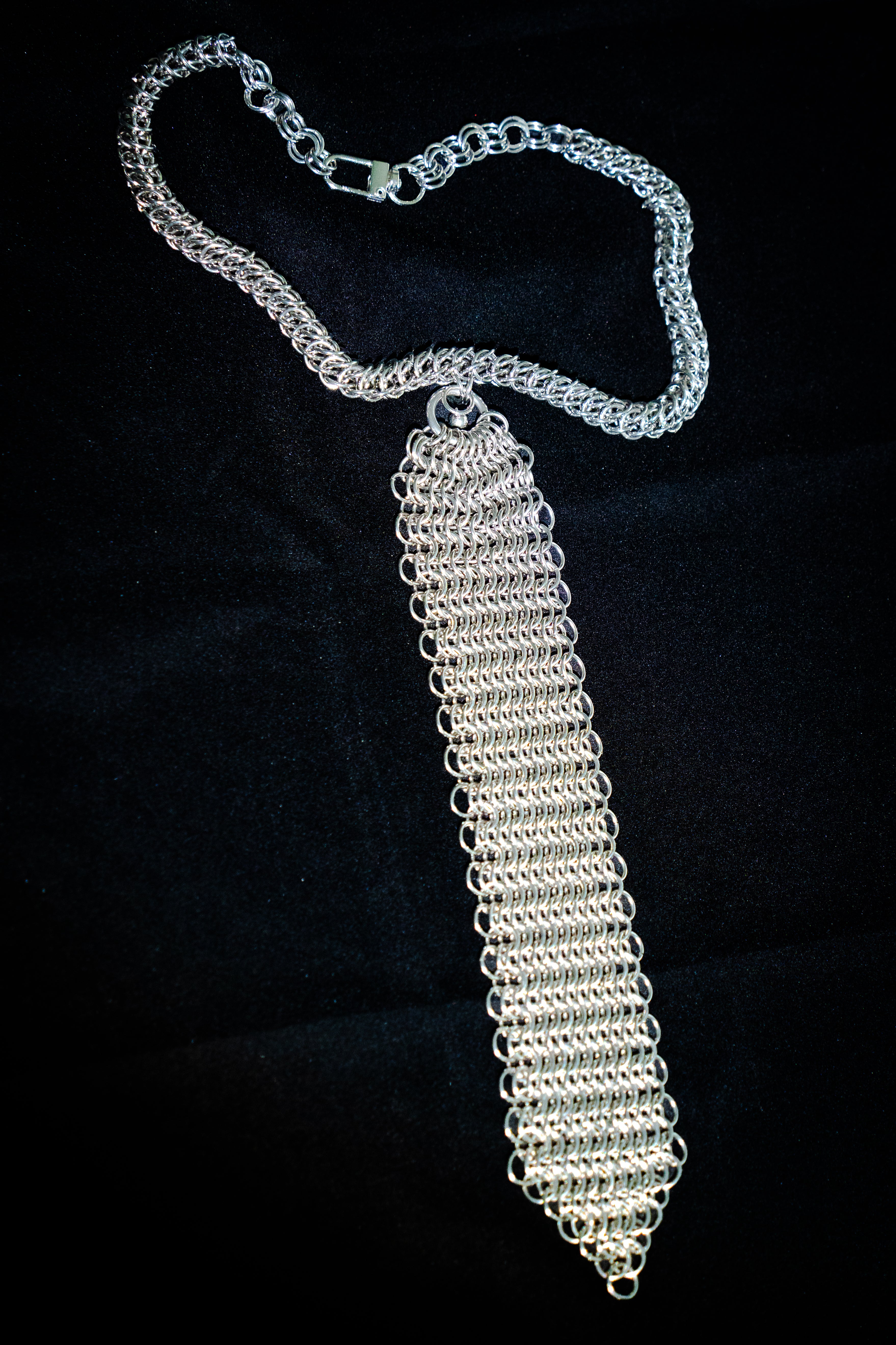 Chainmail Tie